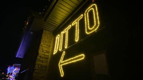 Couple's 'ditto' light display works smarter, not harder, to keep up ...