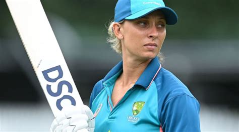 Cricket Australia backs Ashleigh Gardner after allrounder faults ...