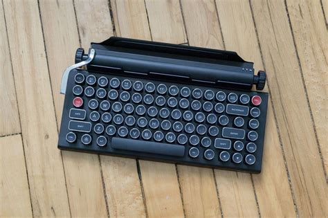 Qwerkytoys Qwerkywriter Mechanical Keyboard Review - Tom's Hardware | Tom's Hardware