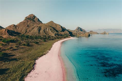 Visit Komodo National Park - 2019 how to travel to the Komodo Islands!