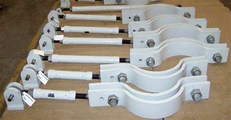 What are piping struts? | Piping Technology & Products, Inc.