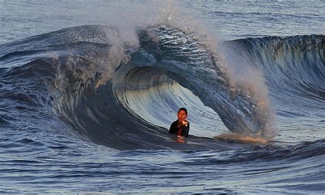 Tsunami waves — well, ripples — strike Southern California - Los ...