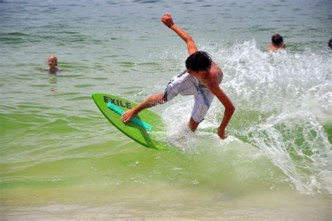 Skimboarding: How To Skimboard In Gulf Shores & Orange Beach