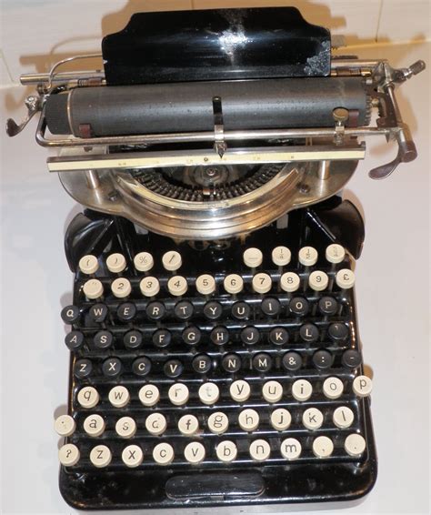 Blavatsky News: The Yost Typewriter