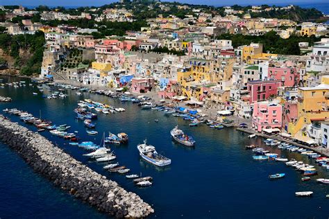 10 Beautiful Islands Near Naples That Are Perfect For A Getaway In 2023