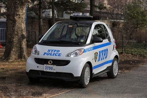 NYPD Replaces Scooters with the Smart ForTwo Cars