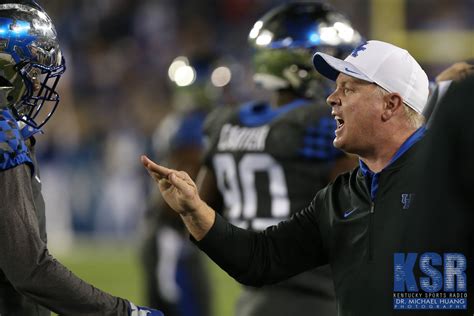 Mark Stoops expected to remain as the head football coach at Kentucky - On3