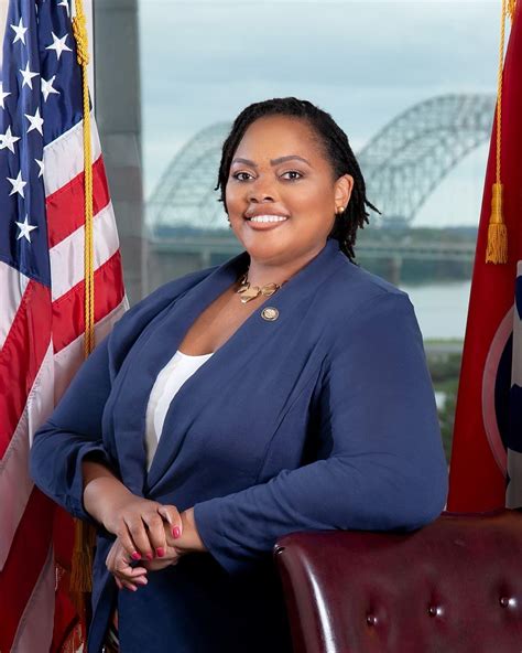 TN Politics: Memphis Mayor's Race Diversifies | WKNO FM