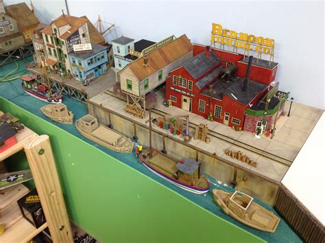 Brian's wharf layout - Model railroad layouts plansModel railroad ...