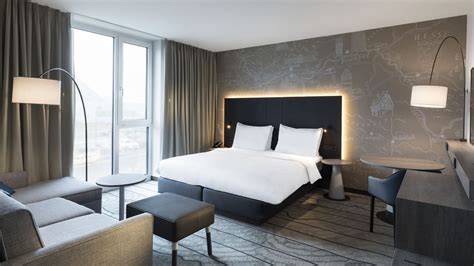 Modern Airport Hotel in Frankfurt | Near Frankfurt Airport | Hyatt Place Frankfurt Airport