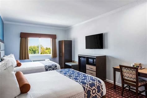 Hotel Deals Pasadena CA - Rodeway Inn Pasadena