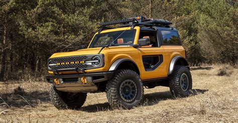 2021 Ford Bronco vs. 2020 Jeep Wrangler: Can The Bronco Steal Some Of The Wrangler's Mojo ...