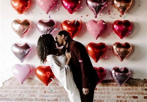 32 Valentine's Day Date Ideas So Epic, Cupid Would High-Five You!