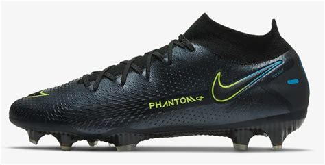 The Best 7 Nike Football Boots You Can Buy In UAE - Pro Football Lounge