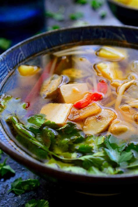 Vietnamese Sour Soup | Cilantro and Citronella