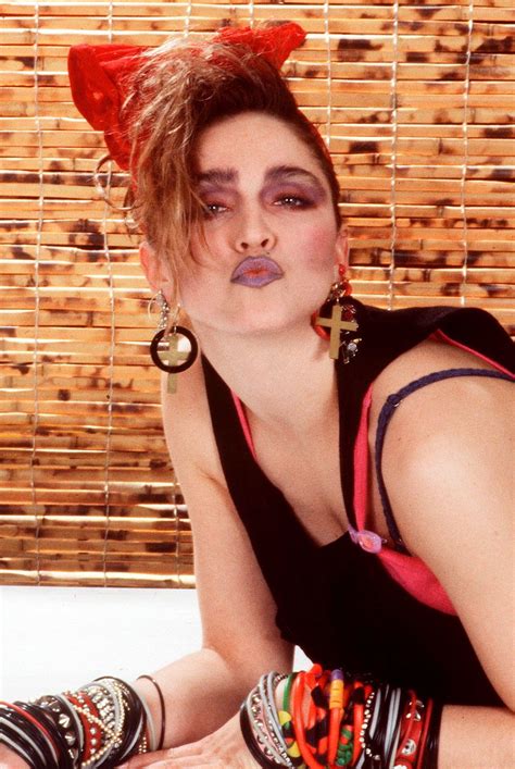 The 13 Most Embarrassing '80s Beauty Trends | Madonna 80s makeup ...