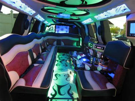 SPORTS CARS: BMW limousine interior