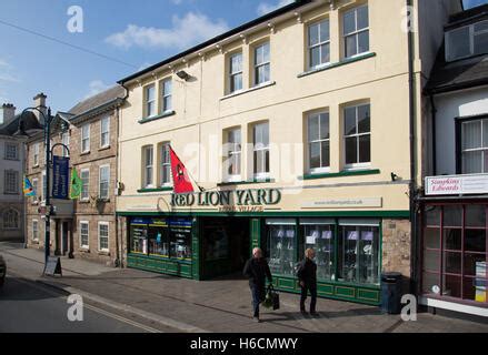 okehampton high street town centre shops devon england uk gb Stock ...