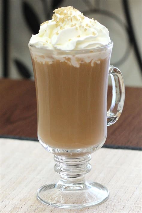 Classic Irish Coffee recipe | Mix That Drink