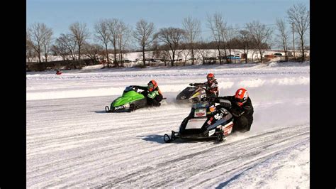 ORA ICE Oval Snowmobile Racing 2014 - YouTube