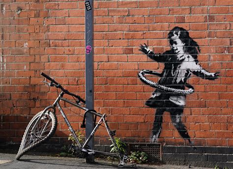 Banksy: New artwork suspected to be by graffiti artist appears in Nottingham | The Independent