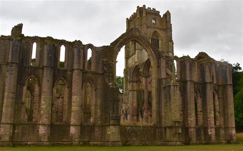 Fountains Abbey - The Beauty of Ruins - The Maritime Explorer