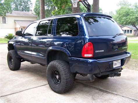 Sell used 2002 Dodge Durango SLT - 4x4 - Lifted - Leather - 3rd Row - Tow Package in Houston ...