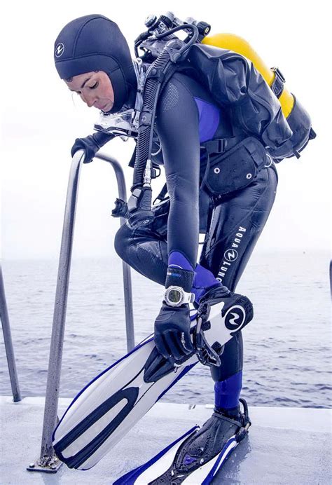 #all-inclusivescubadivingtrips | Scuba girl wetsuit, Scuba girl, Diving