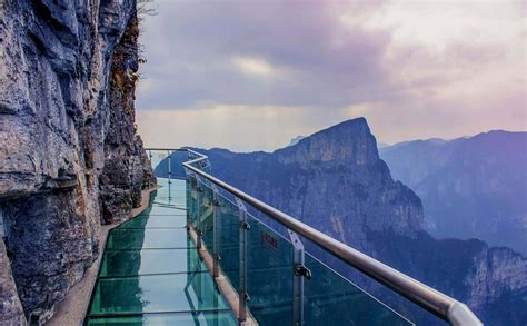 China's Most Popular and Beautiful Glass Bridges