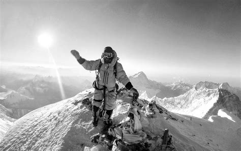 LOWA expedition: Expedition to Mount Everest | LOWA INT