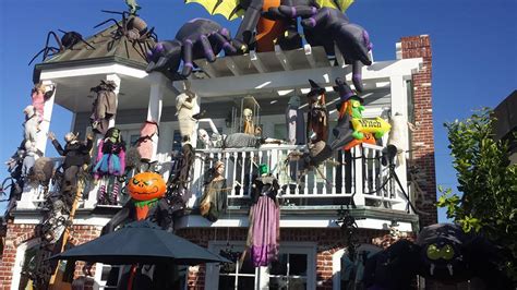 Halloween in Southern California / myLot