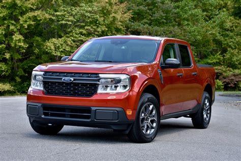 The Best Small Pickup Trucks of 2023 - CarGurus