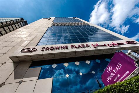 Special offers and activities at the Crowne Plaza Abu Dhabi ...