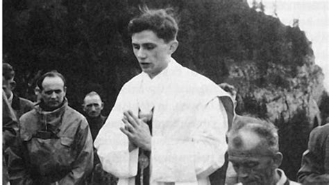 The young loves of Ratzinger other Popes - La Stampa