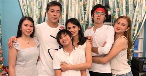 Jeric Raval has 18 children, only four with his legal wife, Holiday Buensuceso - KAMI.COM.PH