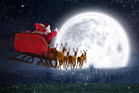 Jingle bells at six o' clock on Christmas Eve to send Santa on his way | Forres Local