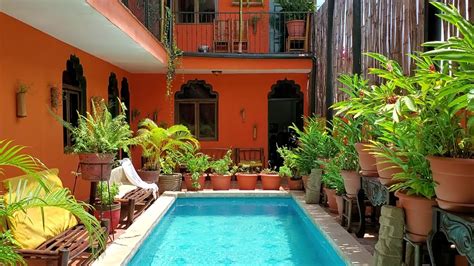 Boutique hotel in Granada Nicaragua on the Calzada #forsale #hotel #Granada - YouTube