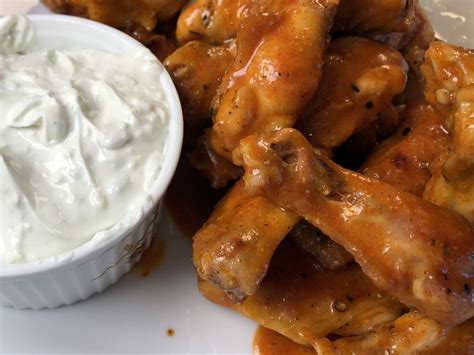 SPICY TAPATIO BUFFALO WINGS WITH BLUE CHEESE DIPPING SAUCE | Blue cheese dipping sauce, Cheese ...