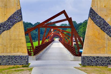 From Here to There: High Trestle Trail Bridge | Americans for the Arts