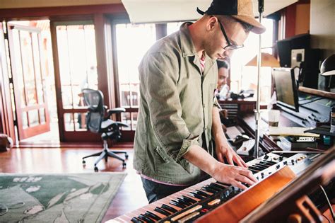 Bleachers' Jack Antonoff Reveals Secrets Behind Solo Debut - Rolling Stone