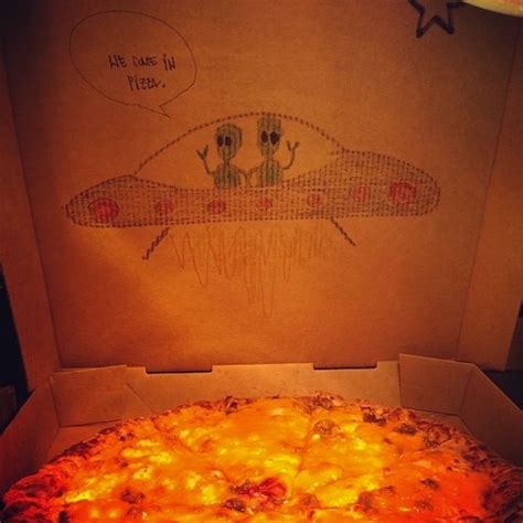 12 Examples of Creative Pizza Box Art | Creative pizza, Box art, Pizza boxes