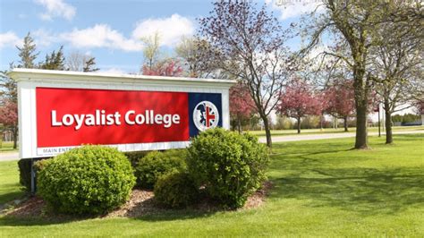 Loyalist College at Toronto Business College Reviews - ALL YOU NEED TO KNOW before studying here ...