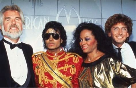 Michael at the 1984 American Music Awards - Michael Jackson Official Site