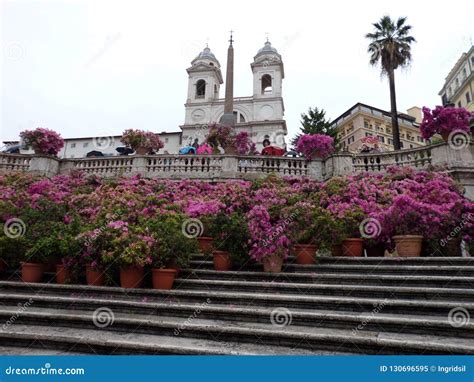 Piazza di Spagna editorial image. Image of building - 130696595