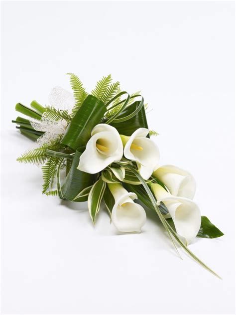 Beautifully Designed Funeral Flowers by Flowers by Flourish | Funeral flower arrangements ...