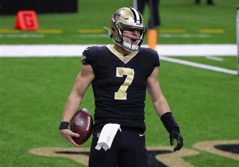 Taysom Hill is Training to Become the New Orleans Saints Starting ...