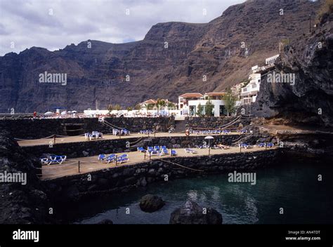 Los Gigantes cliff TENERIFE ISLAND Canary Islands SPAIN Stock Photo - Alamy