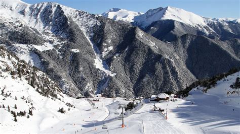 Vallnord - Ski Trips for Schools and Groups