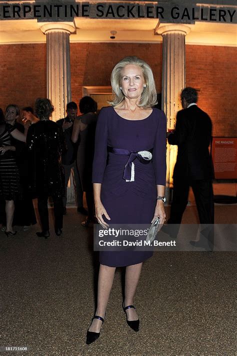 Dame Theresa Sackler attends a donors dinner hosted by Michael... News ...