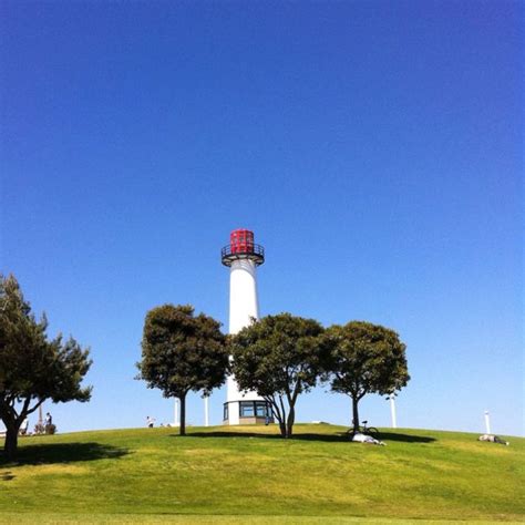 Lighthouse in Long Beach | Favorite places, Skyline, Seattle skyline